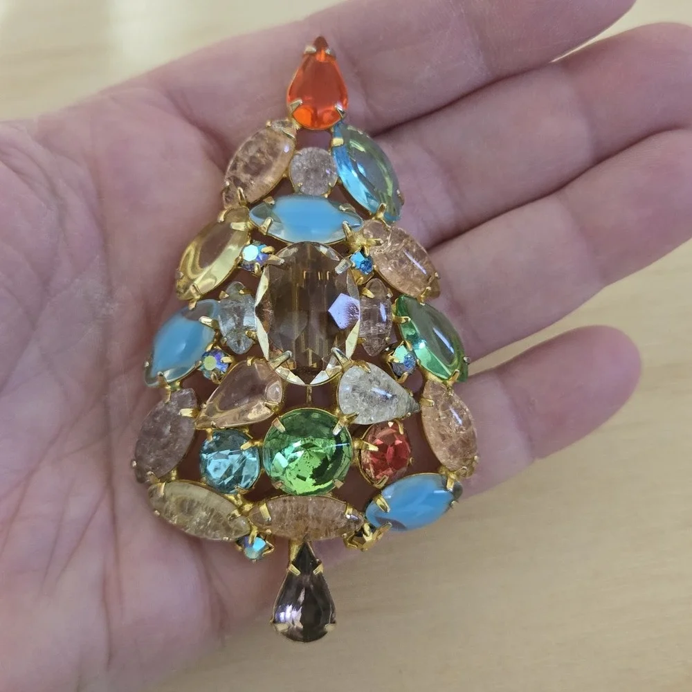 Multi Colored Crackle Glass Givre Fruit Salad Christmas Tree Brooch Pin Vtg